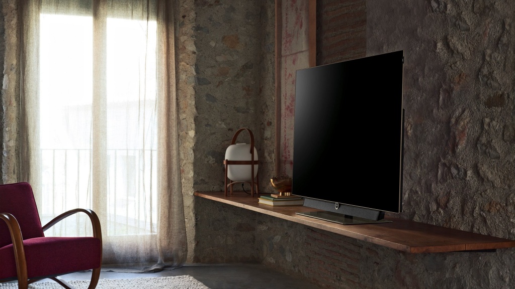 Loewe bild 5 oled set с саундбаром и настольной подставкой